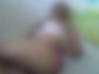 Live cam show with Sweetlavin - Chubby on mypornchat.com