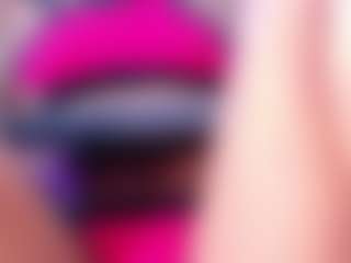Live cam show with petitelittleebony - Public on SpankPalCams