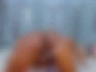 Live cam show with petitelittleebony - Granny Dildo on Gym Cam Girls