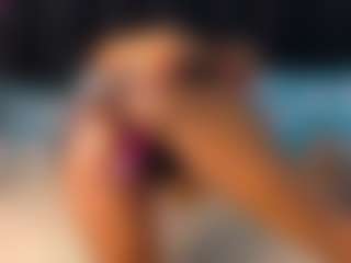 Live cam show with petitelittleebony - Amateur Mature on Camsoda