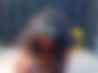 Live cam show with petitelittleebony - Role Play on Camsoda