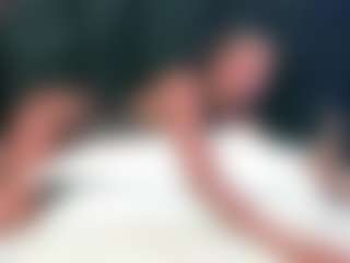 Live cam show with petitelittleebony - Asshole Mature on Livezox