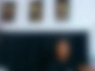 Live cam show with petitelittleebony - Role Play Granny on live.xheat.ai