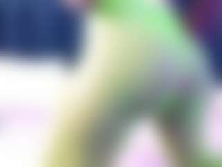 Live cam show with petitelittleebony - Mature on madthumbs