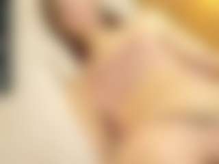 Live cam show with SaraSmit - Black Hair on SxyPornLive