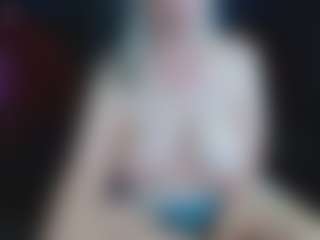 Live cam show with abbinatural - Nora on Camsoda