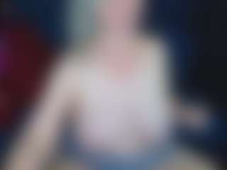 Live cam show with abbinatural - 420 on Dolls Live