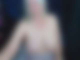 abbinatural MILF webcam performer live streaming