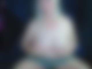 Live cam show with abbinatural - Nora on Camsoda