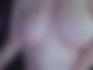 Live cam show with abbinatural - 420 on AdultVida.com