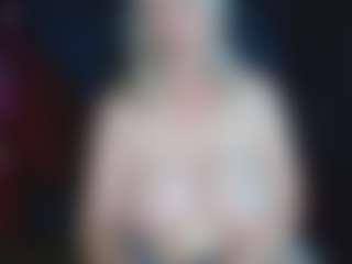 Live cam show with abbinatural - Middle Aged on Camsoda
