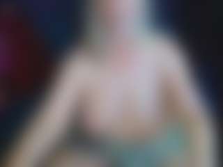 Live cam show with abbinatural - 420 on googirlz