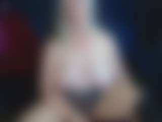 abbinatural MILF webcam performer live streaming