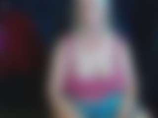 Live cam show with abbinatural - Nora on Camsoda