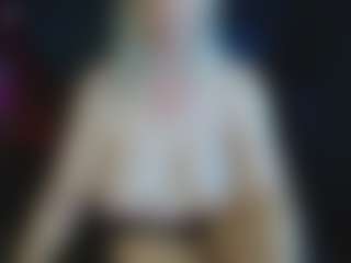 Live cam show with abbinatural - Nora on Camsoda