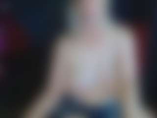 Live cam show with abbinatural - Blonde Hair Middle Aged on friskycurves.com