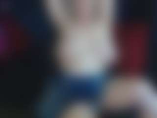 Live cam show with abbinatural - Blonde Hair Middle Aged on boobsie.com