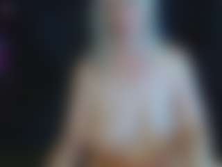 Live cam show with abbinatural - Nora on Camsoda