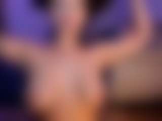 KYLIE's Live Sex Cam Show