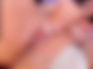 KYLIE's Live Sex Cam Show