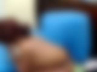 Live cam show with NubianGiggles - Black Petite on fapnchat