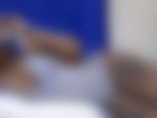 Live cam show with Spicedsugar - Ebony on Gym Cam Girls
