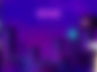Live cam show with LittleVixen18 - Living Room on Camsoda