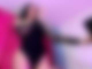 Live-Cam-Show mit samyfoox - Black Hair auf Camsoda