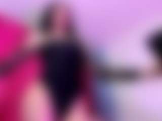 Live cam show with samyfoox - Lean on CamwithHer