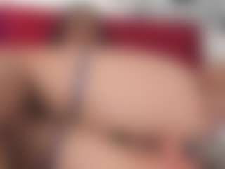 Live cam show with Camila Miller rh - Facial Piercings on Livezox