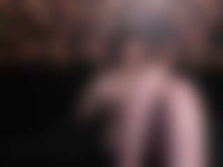 MaggieDream's Live Sex Cam Show