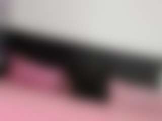 DanielysValen's Live Sex Cam Show