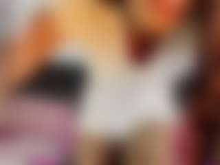 DanielysValen's Live Sex Cam Show