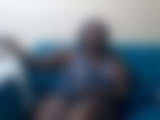 Live cam show with millalina - Ebony Teen (18+) on testsause.com