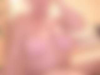 Live cam show with miranda-robinson - Solo on Camsoda