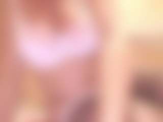Live cam show with miranda-robinson - Body Massage on Dare Cams