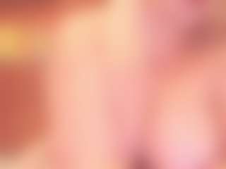 Live cam show with miranda-robinson - Public on Stripli.com