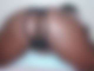 Live cam show with sexxy - Riding on Camming Site