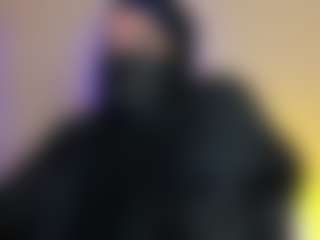 FalakYasin's Live Sex Cam Show