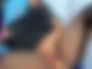 FalakYasin's Live Sex Cam Show