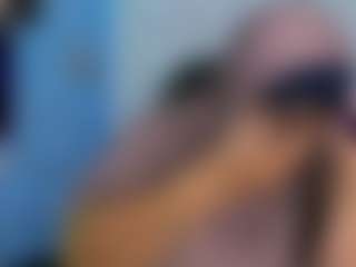 Live cam show with FalakYasin - Genital Piercings on Free Soda