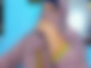 Live cam show with FalakYasin - Genital Piercings on crypto-cams