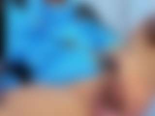 Live cam show with FalakYasin - Living Room on Camsoda