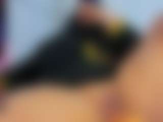 FalakYasin's Live Sex Cam Show