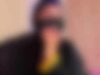 FalakYasin's Live Sex Cam Show