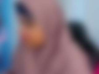 Live cam show with FalakYasin - Thick on CamSodaAdn