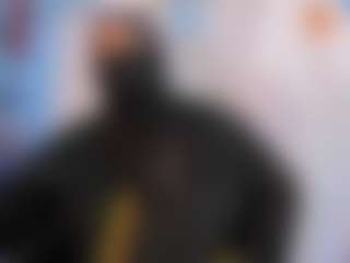 FalakYasin's Live Sex Cam Show