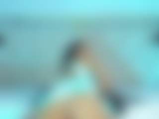 Live cam show with Hanna-lens - Strapon on Camming Site