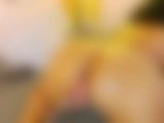 AnnieWolf's Live Sex Cam Show