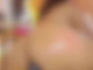 Live cam show with AnnieWolf - Ebony on Camsoda | colombia